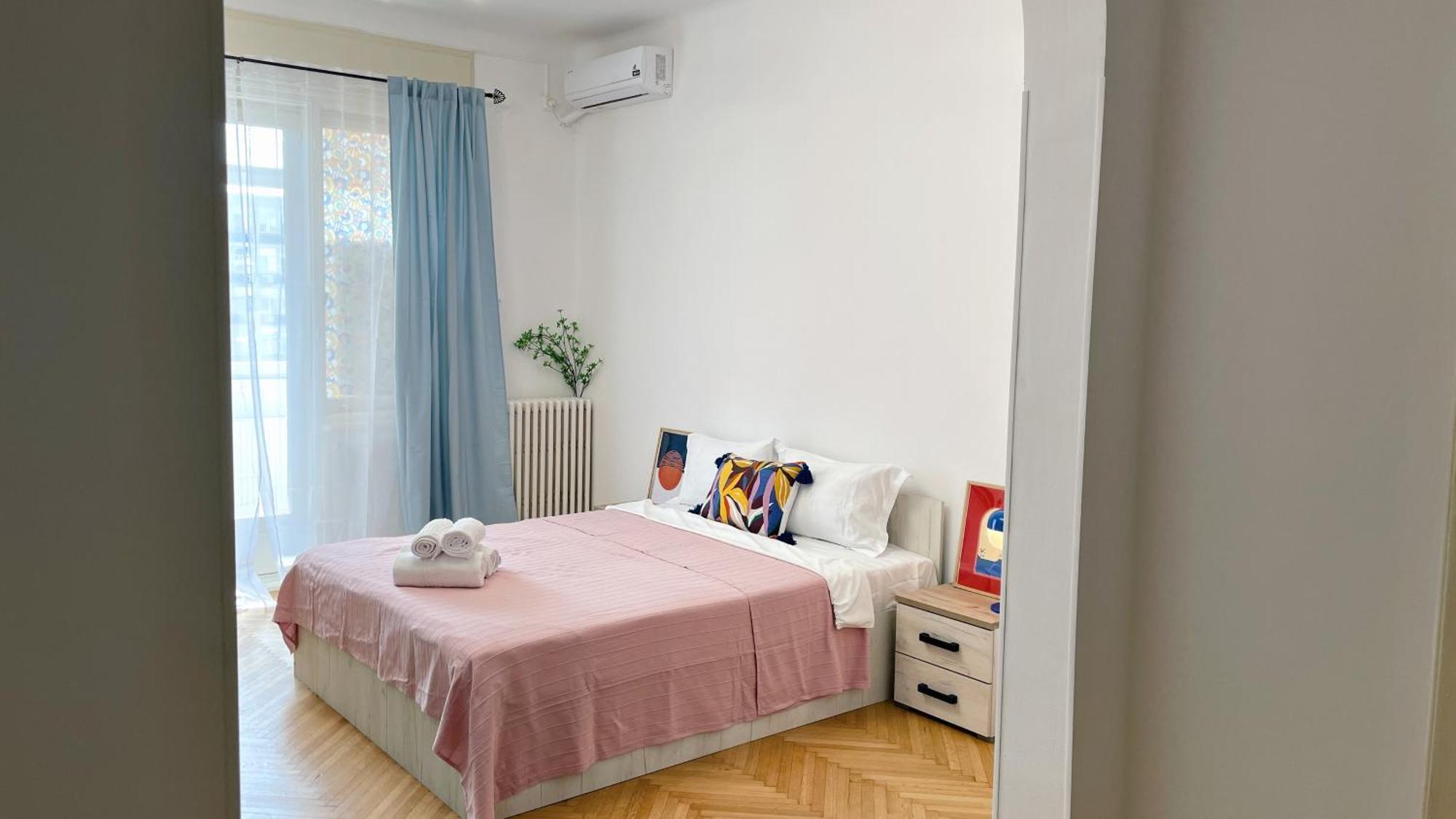Pinkfluid - Charming Studio In Prime Location Bucarest Extérieur photo
