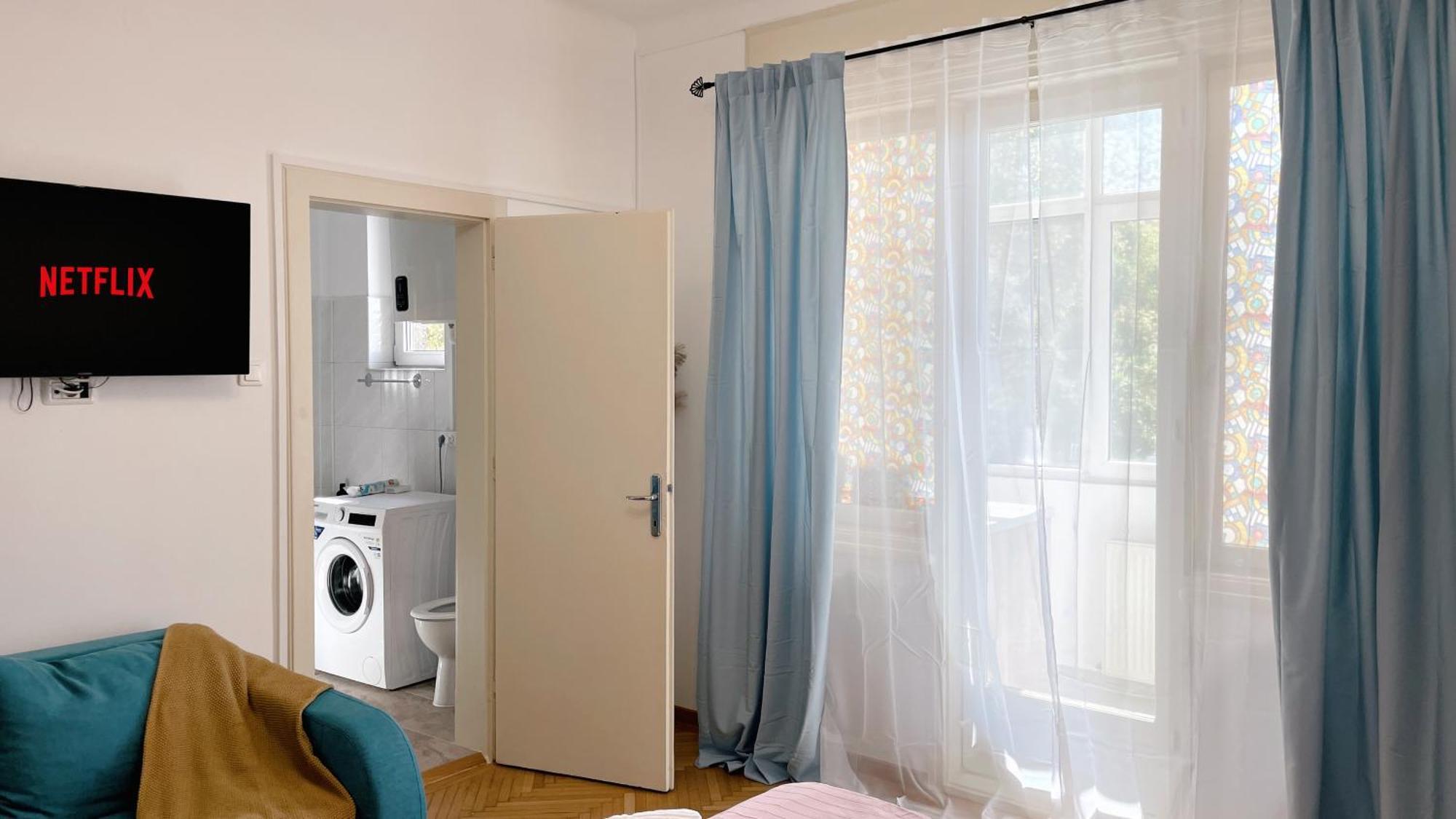 Pinkfluid - Charming Studio In Prime Location Bucarest Extérieur photo