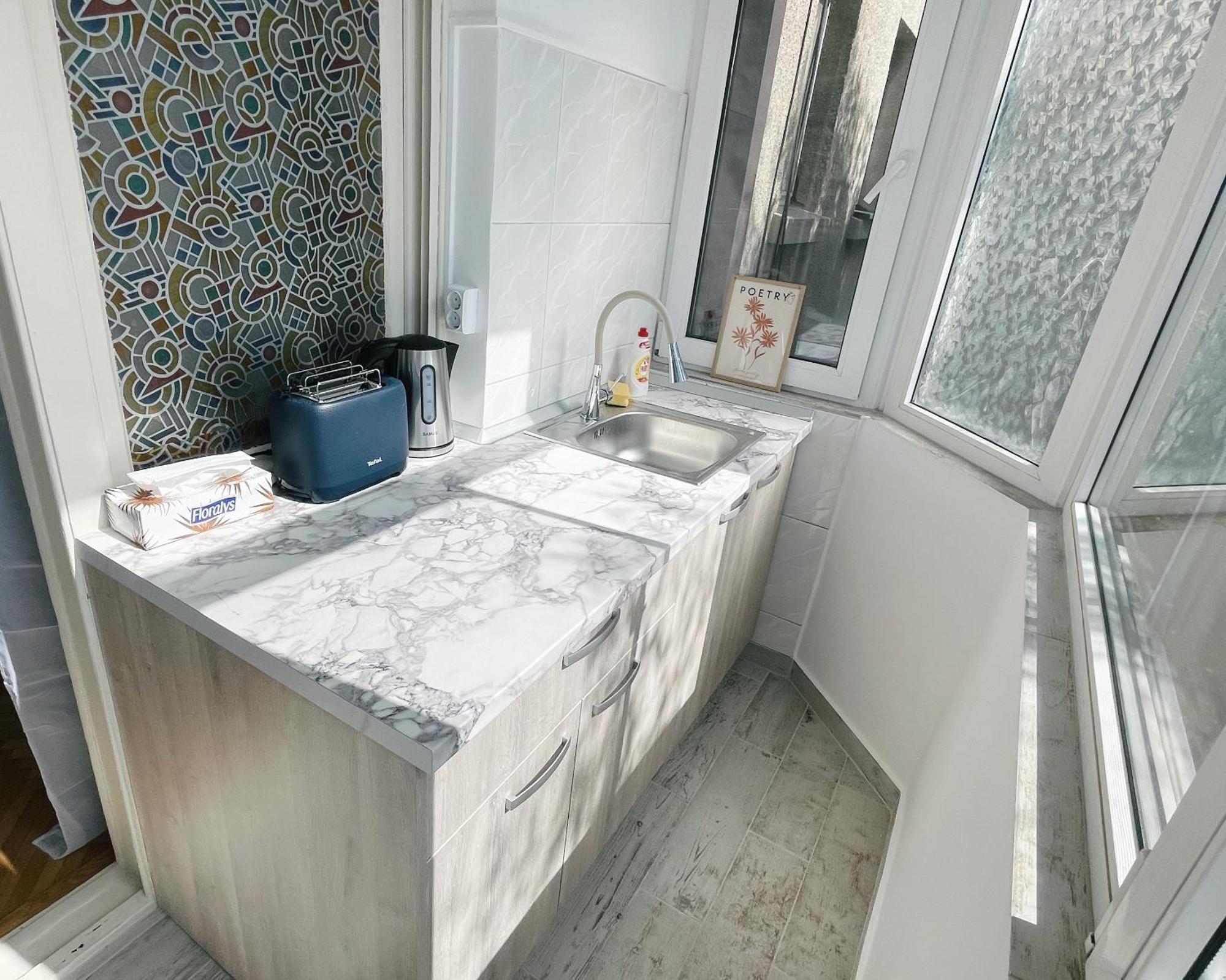 Pinkfluid - Charming Studio In Prime Location Bucarest Extérieur photo